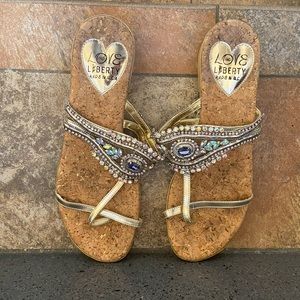 Love &  Liberty decorative flip flops